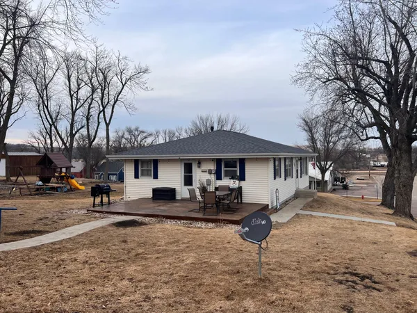 $210,000 | 102 Grant Street, Lake Benton, MN 56149