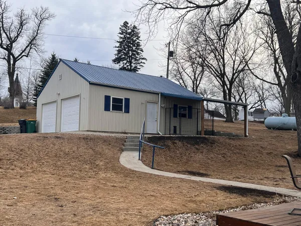 $210,000 | 102 Grant Street, Lake Benton, MN 56149
