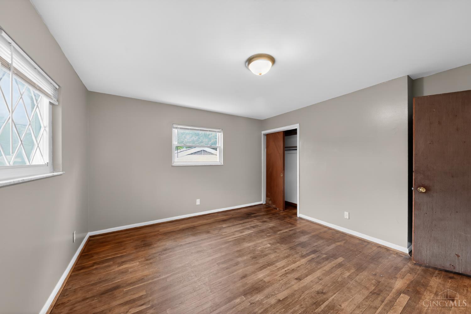2945 Aquadale Lane Cincinnati, OH 45211 - Photo 19 of 30