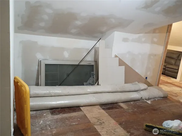 $340,000 | 20968 Broadway Street, Conway, WA 98238