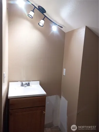 $340,000 | 20968 Broadway Street, Conway, WA 98238