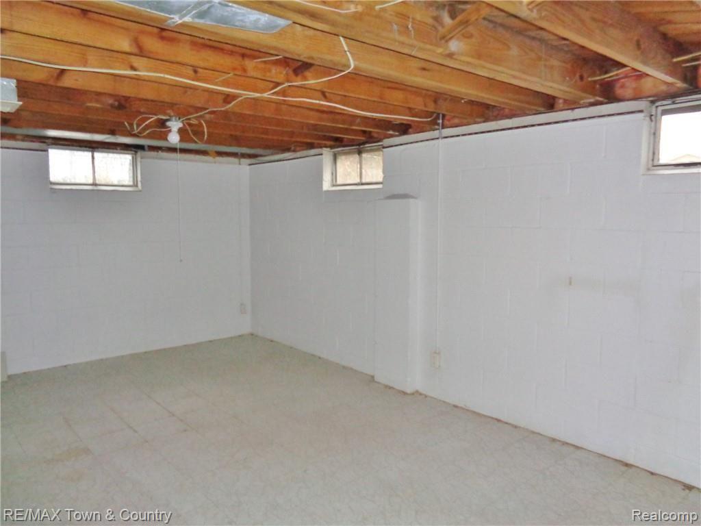 3007 Miller Road Flint, MI 48503 - Photo 25 of 40 DSC00722.JPG