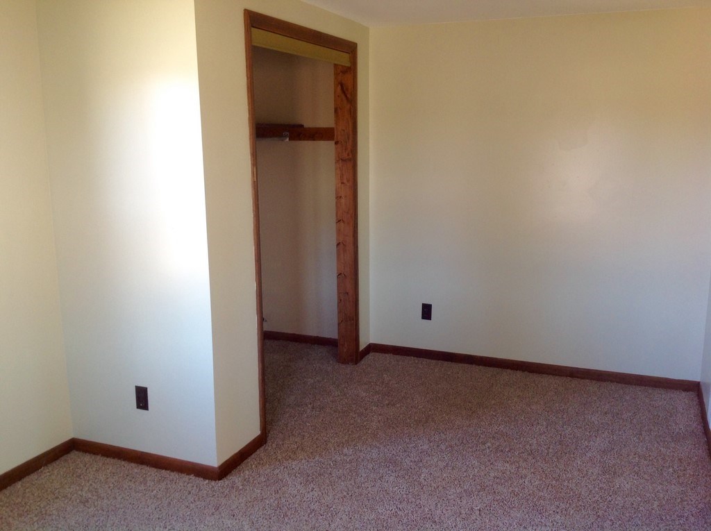 7960 East Jordan Road Mount Pleasant, MI 48858 - Photo 8 of 22 1829467-7.JPG