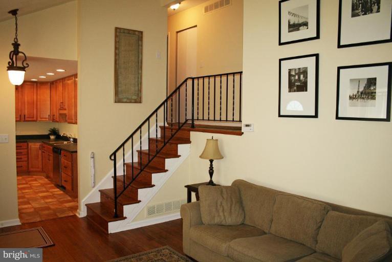 9640 Dundawan Road Nottingham, MD 21236 - Photo 6 of 8 Staircase