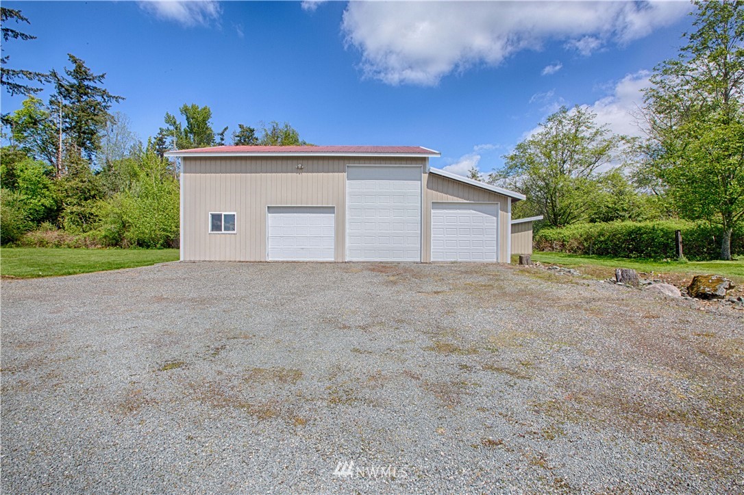 13915 Rector Road Bow, WA 98232 - Photo 9 of 40 Gallery Image 9