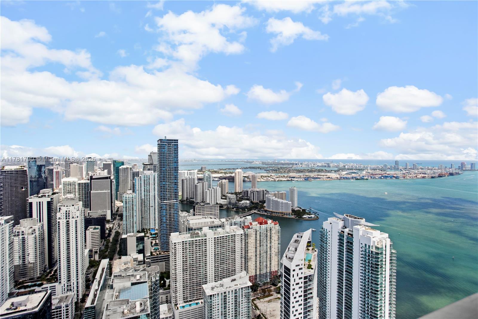 1425 Brickell Avenue, Unit PH4BCD Miami, FL 33131 - Photo 17 of 28 a view of city and lake