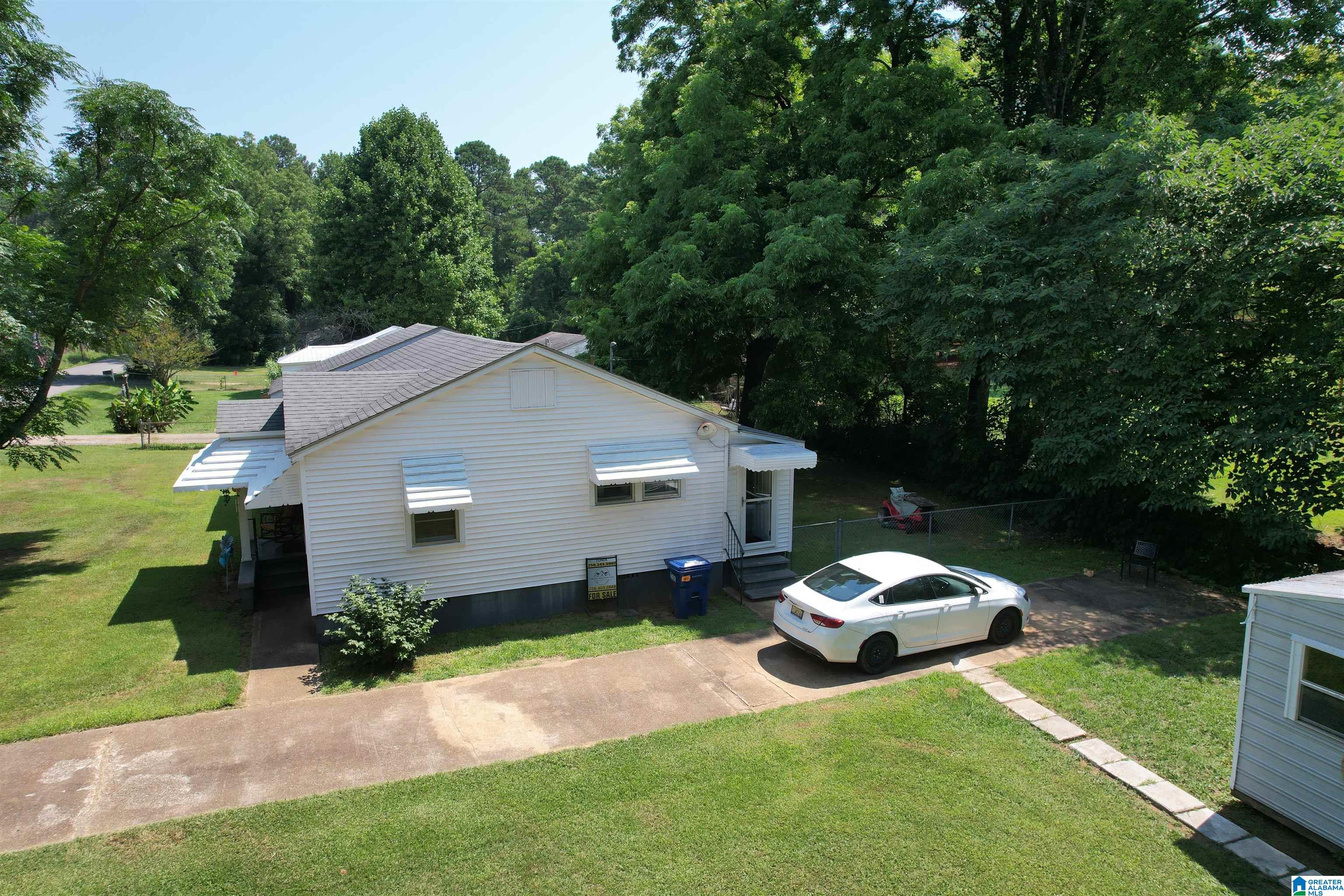 147 West Glade Road Anniston, AL 36206 - Photo 4 of 26
