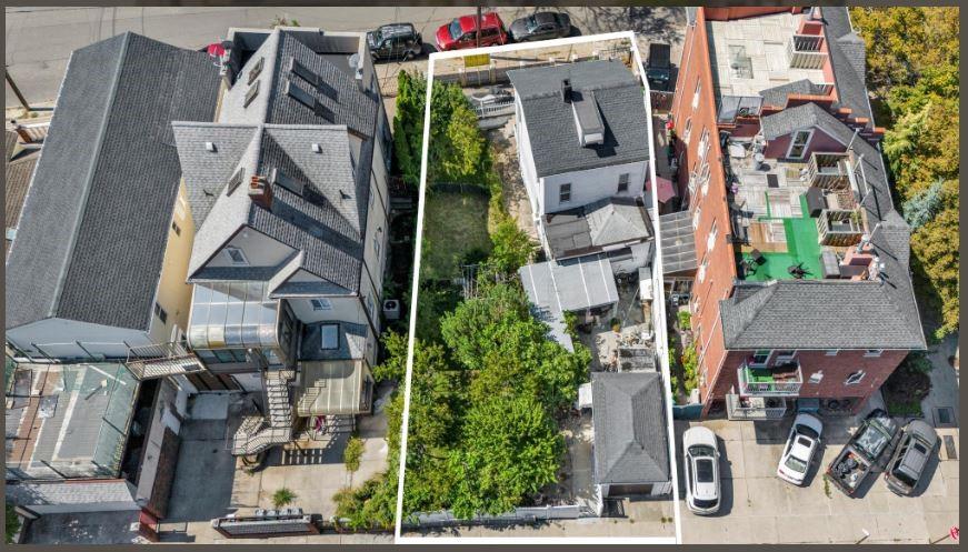 1163 Sheepshead Bay Road Brooklyn, NY 11235 - Photo 3 of 27