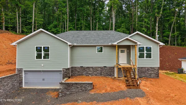 $439,900 | 378 Signet Lane, Maynardville, TN 37807