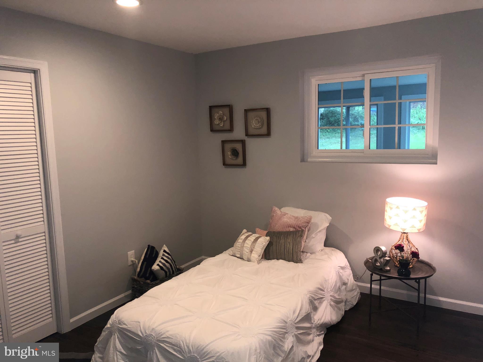 10717 St Margarets Way Silver Spring, MD 20902 - Photo 17 of 20 Bedroom #3