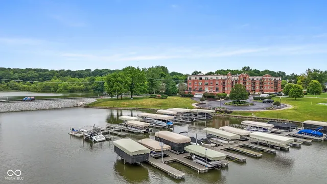 $369,000 | 20971 Shoreline Court, Unit 312, Noblesville, IN 46062