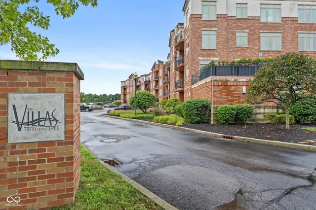 $369,000 | 20971 Shoreline Court, Unit 312, Noblesville, IN 46062