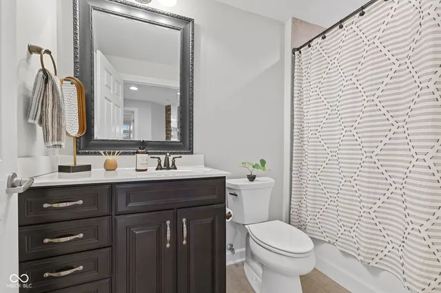 $369,000 | 20971 Shoreline Court, Unit 312, Noblesville, IN 46062