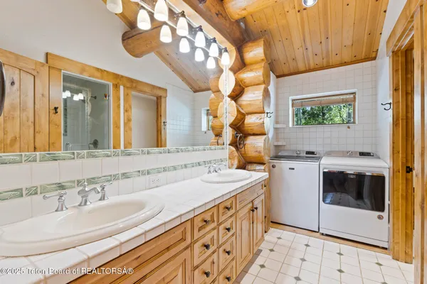 $5,750,000 | 5725 Caddis Fly Drive, Wilson, WY 83014