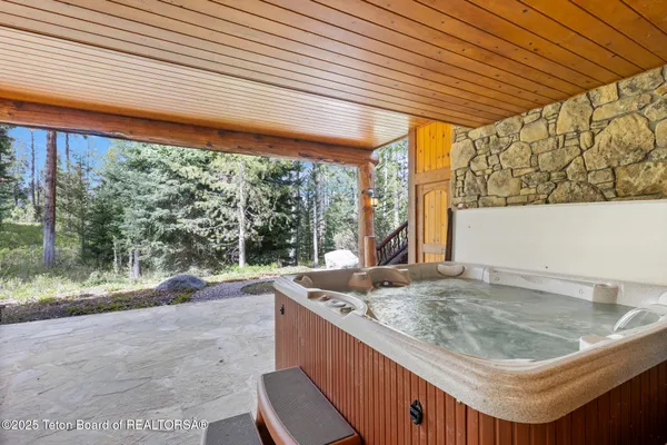 $5,750,000 | 5725 Caddis Fly Drive, Wilson, WY 83014