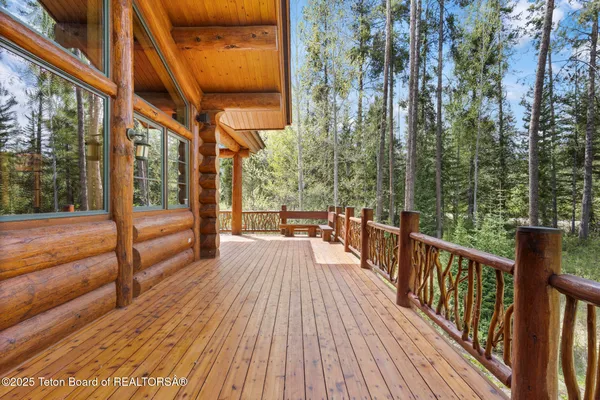 $5,750,000 | 5725 Caddis Fly Drive, Wilson, WY 83014