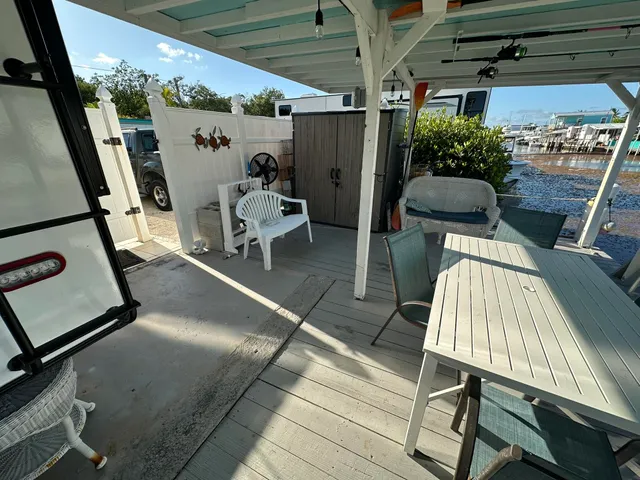 $2,500 | 6099 Overseas Highway, Unit 75W, Marathon, FL 33050