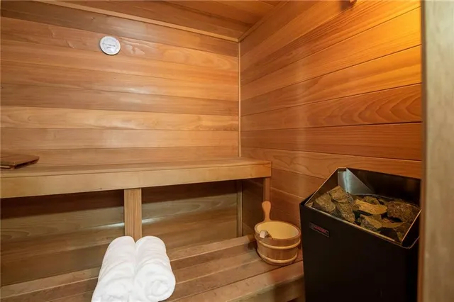 $7,200 | 4 Ansley Drive Northeast, Atlanta, GA 30309