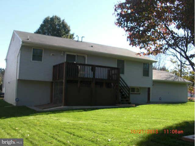 208 Cherry Valley Road Reisterstown, MD 21136 - Photo 2 of 26 Exterior (Rear)