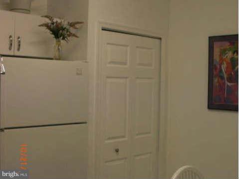 208 Cherry Valley Road Reisterstown, MD 21136 - Photo 7 of 26 Kitchen