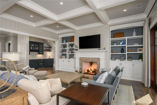 $1,799,000 | 633 North Center Street, Northville, MI 48167