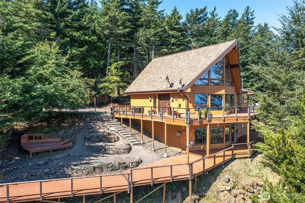 $1,950,000 | 1669 Day Lake Road, Orcas Island, WA 98245