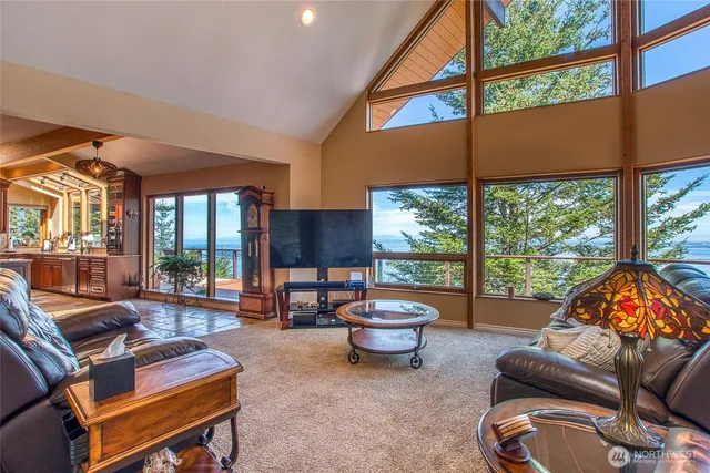 $1,950,000 | 1669 Day Lake Road, Orcas Island, WA 98245