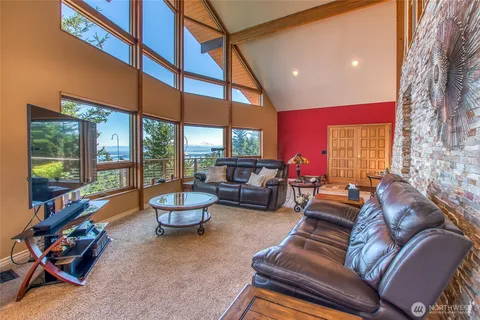 $1,950,000 | 1669 Day Lake Road, Orcas Island, WA 98245