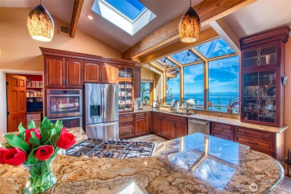 $1,950,000 | 1669 Day Lake Road, Orcas Island, WA 98245