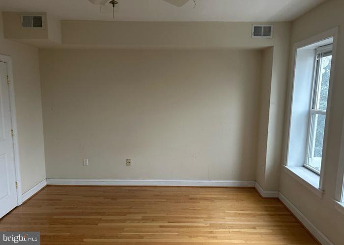 1303 Euclid Street Northwest Washington, DC 20009 - Photo 17 of 18