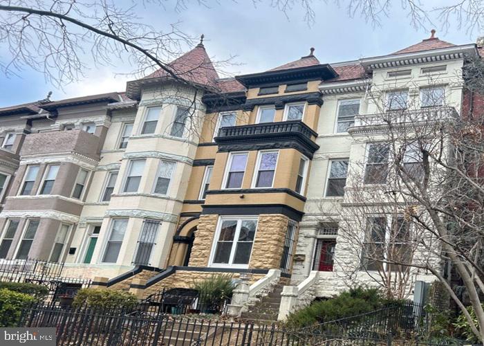 1303 Euclid Street Northwest Washington, DC 20009 - Photo 2 of 18