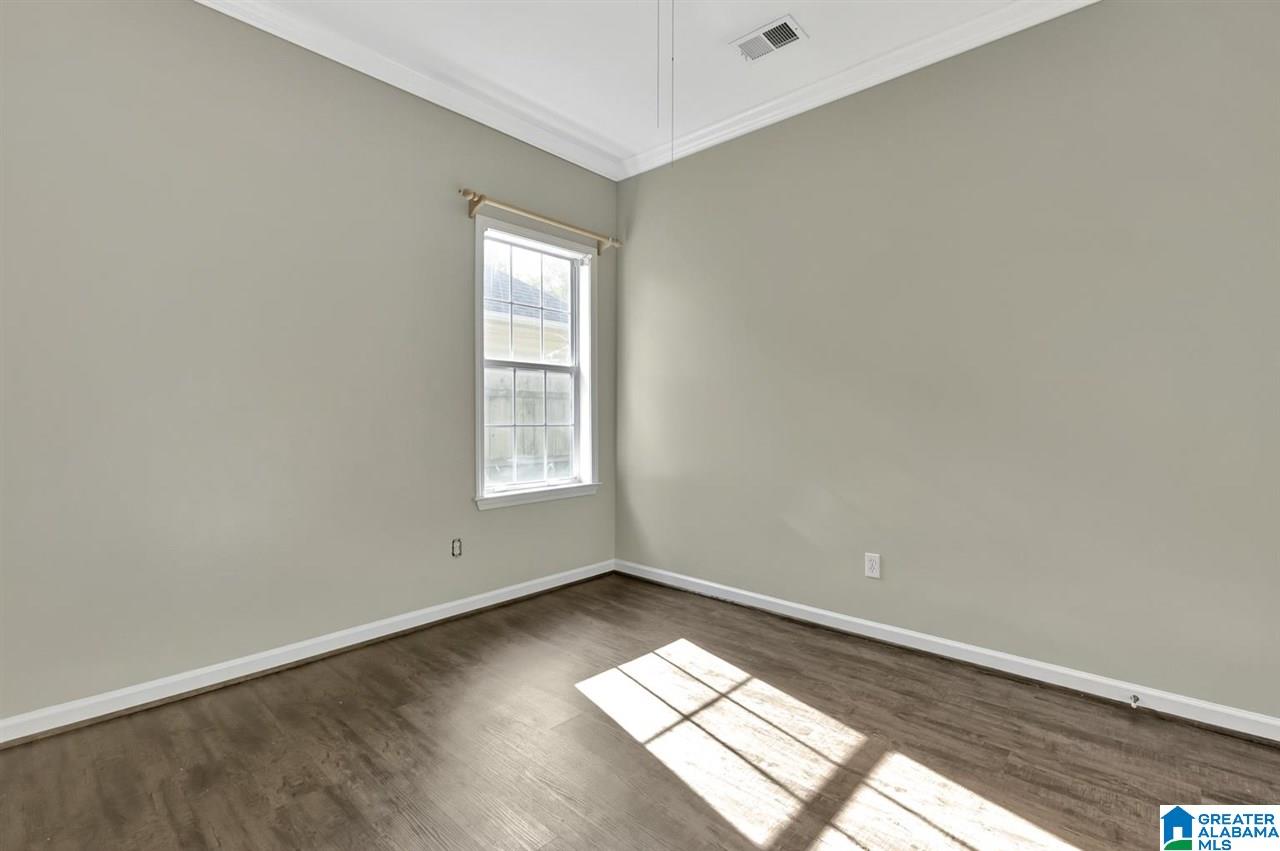 534 Walker Road Pelham, AL 35124 - Photo 7 of 21