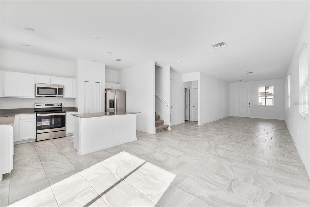 7628 Danube Road Kissimmee, FL 34747 - Photo 4 of 29