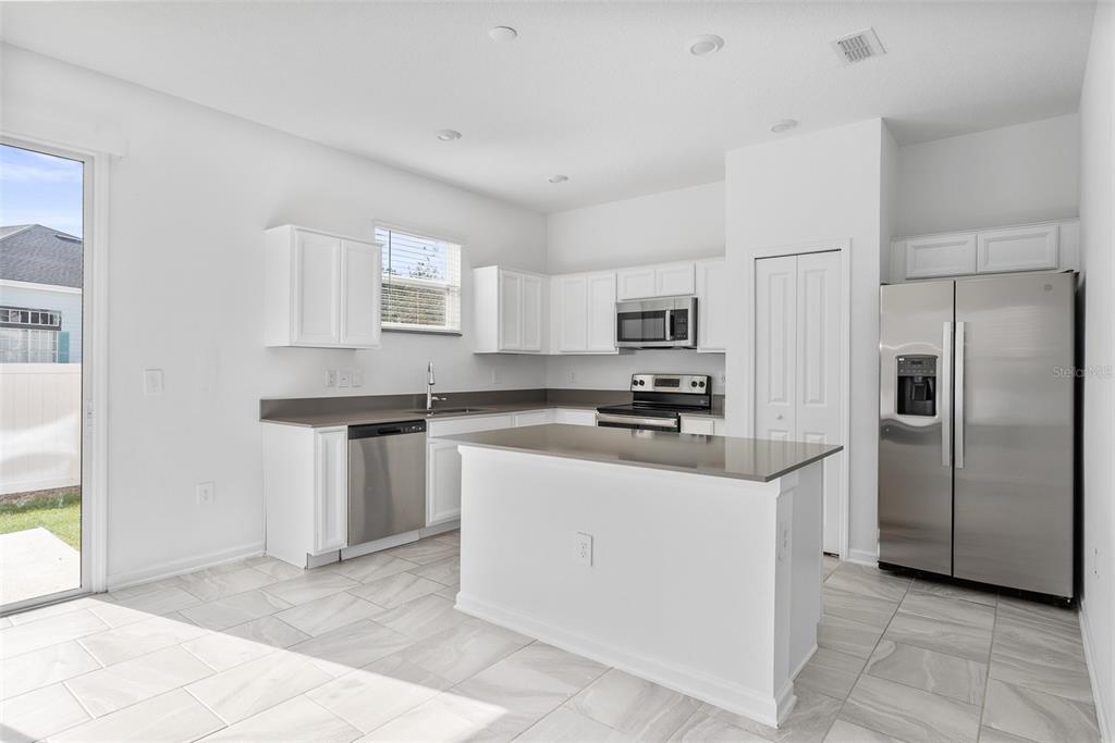 7628 Danube Road Kissimmee, FL 34747 - Photo 5 of 29