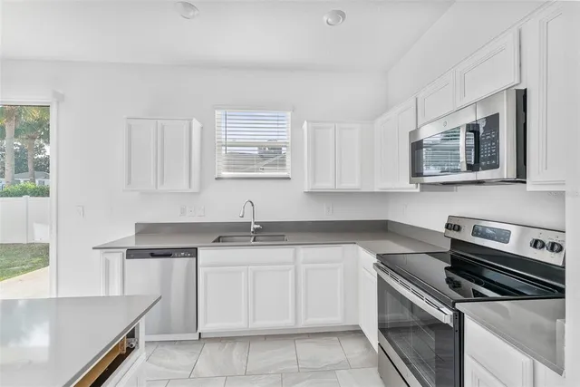 $2,150 | 7628 Danube Road, Kissimmee, FL 34747