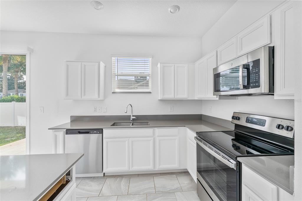 7628 Danube Road Kissimmee, FL 34747 - Photo 6 of 29