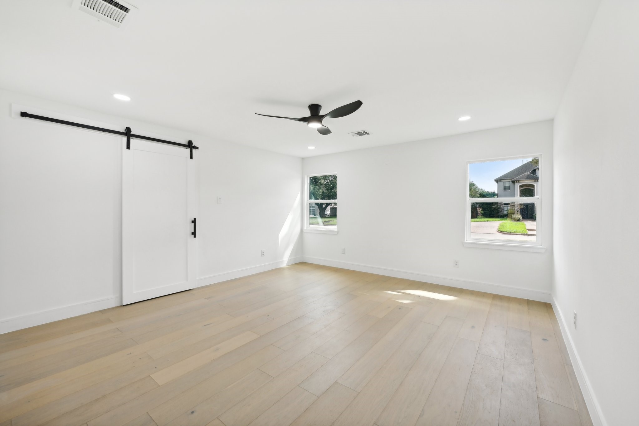 3729 Rio Vista Street Houston, TX 77021 - Photo 23 of 40