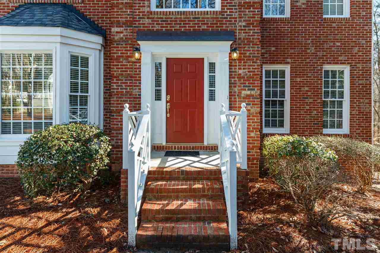 4504 Olde Stream Court Raleigh, NC 27612 - Photo 2 of 30 Gallery Image 2
