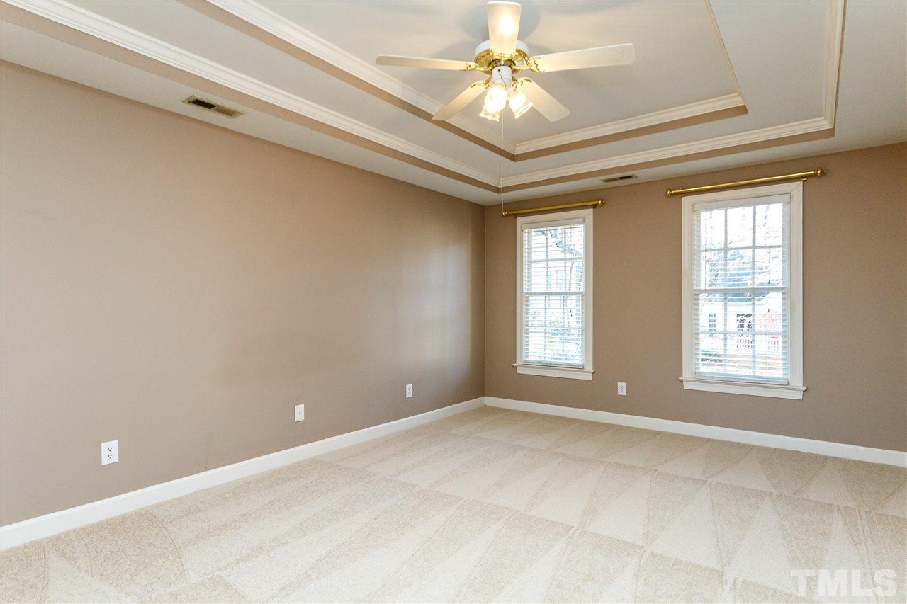 4504 Olde Stream Court Raleigh, NC 27612 - Photo 14 of 30 Gallery Image 14