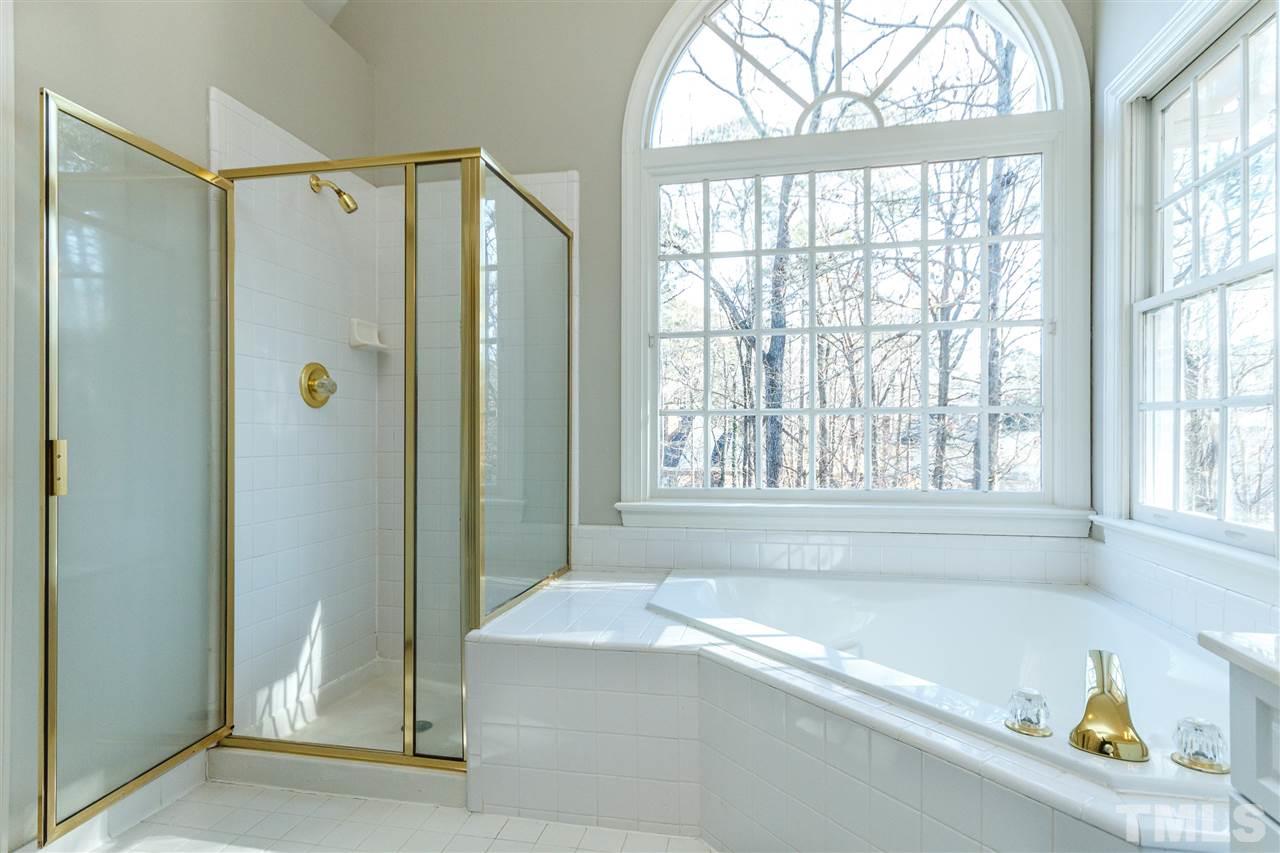 4504 Olde Stream Court Raleigh, NC 27612 - Photo 16 of 30 Gallery Image 16