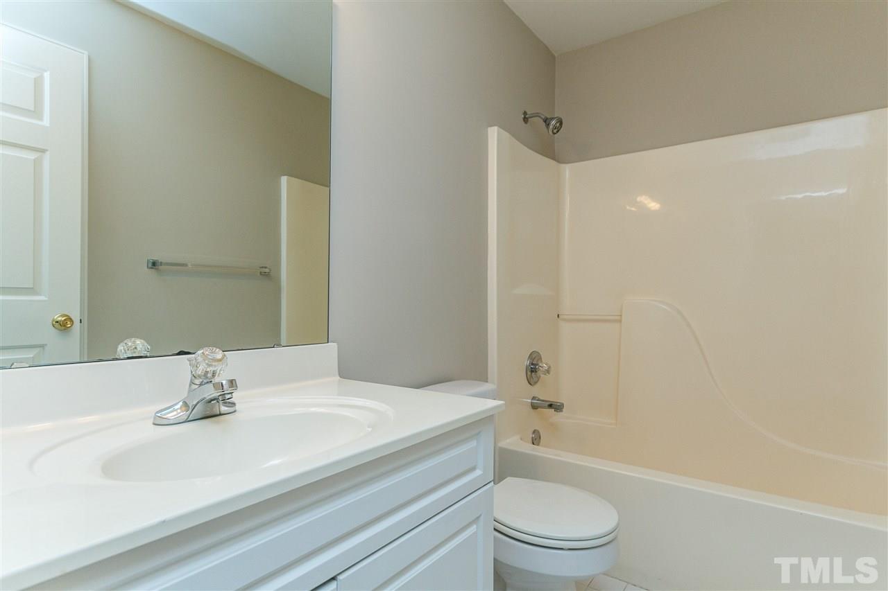 4504 Olde Stream Court Raleigh, NC 27612 - Photo 18 of 30 Gallery Image 18