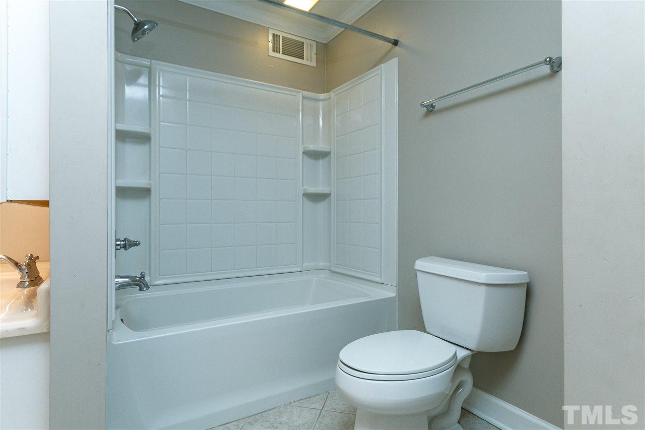 4504 Olde Stream Court Raleigh, NC 27612 - Photo 23 of 30 Gallery Image 23