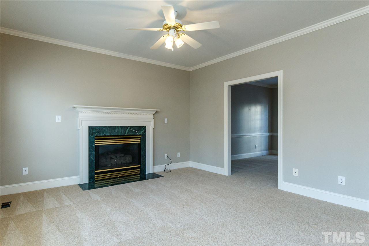 4504 Olde Stream Court Raleigh, NC 27612 - Photo 7 of 30 Gallery Image 7