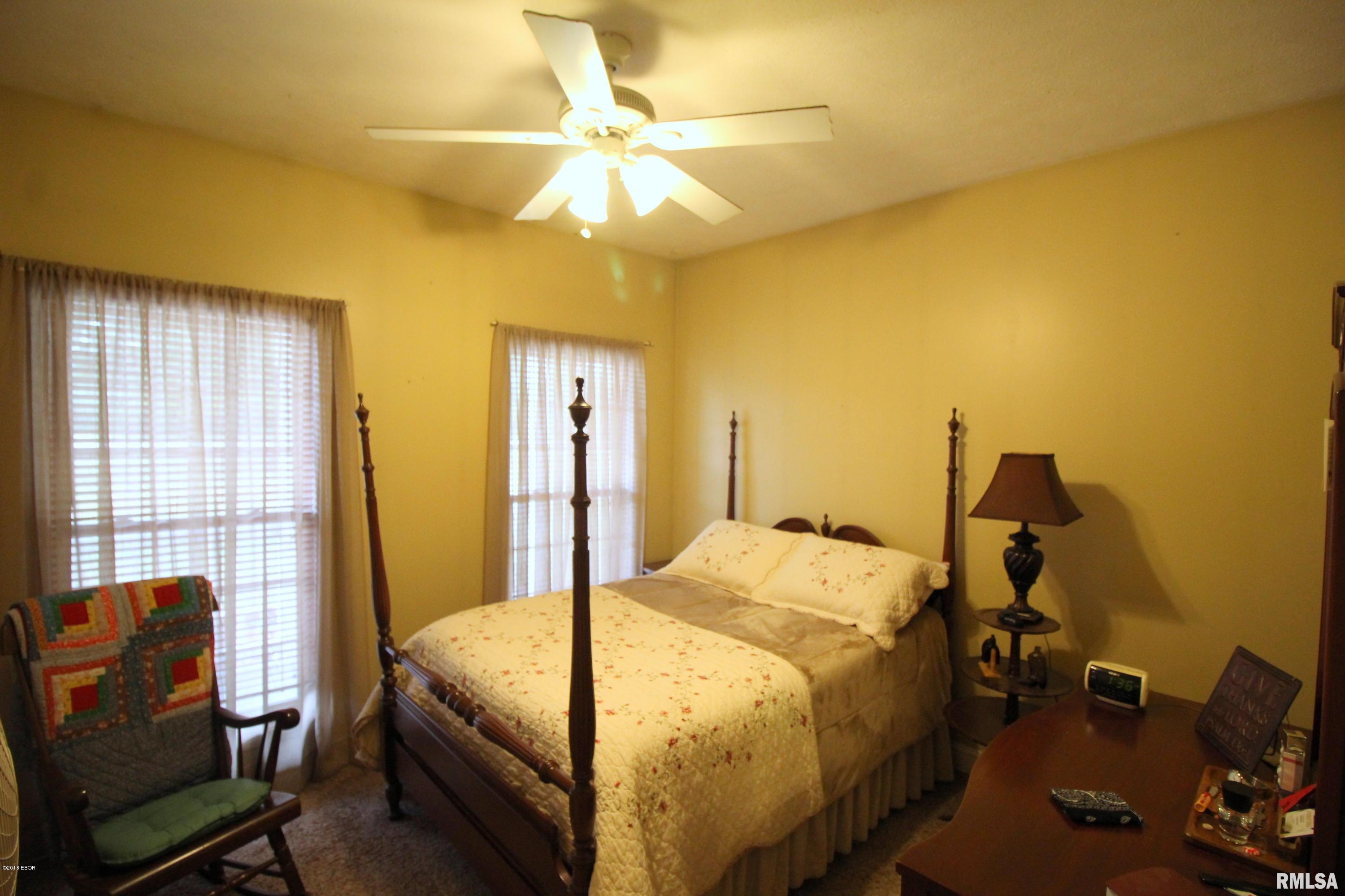 12677 Turkey Track Road Carterville, IL 62918 - Photo 12 of 33