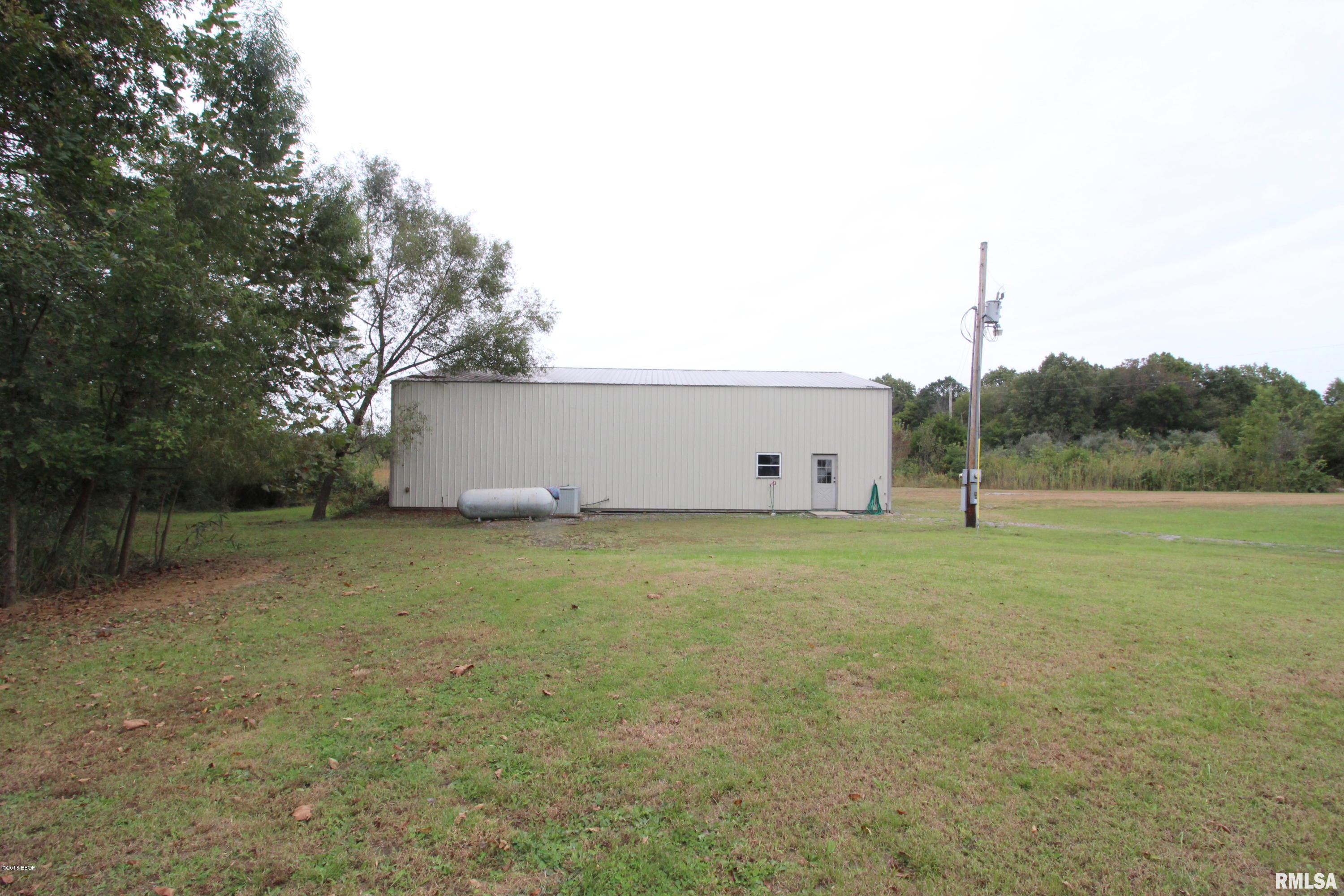 12677 Turkey Track Road Carterville, IL 62918 - Photo 31 of 33