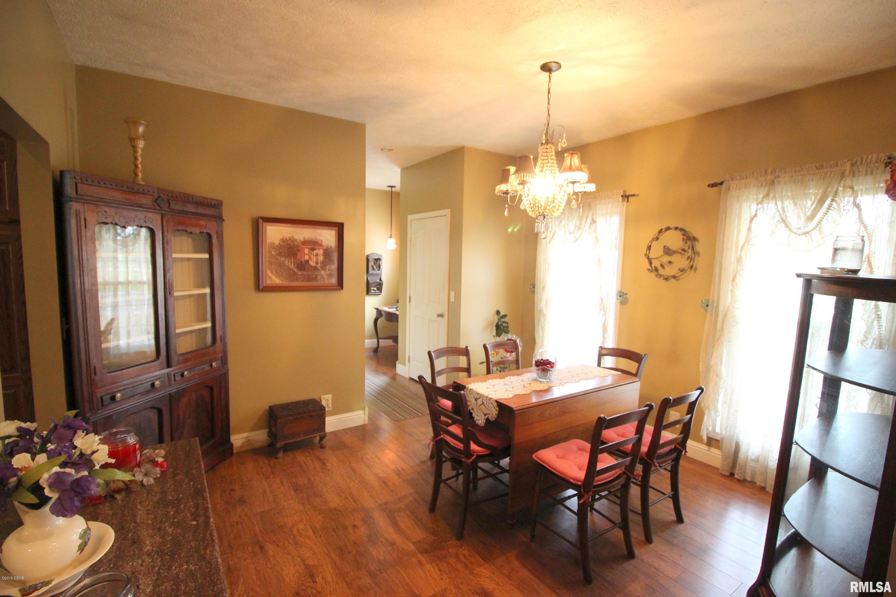 12677 Turkey Track Road Carterville, IL 62918 - Photo 10 of 33