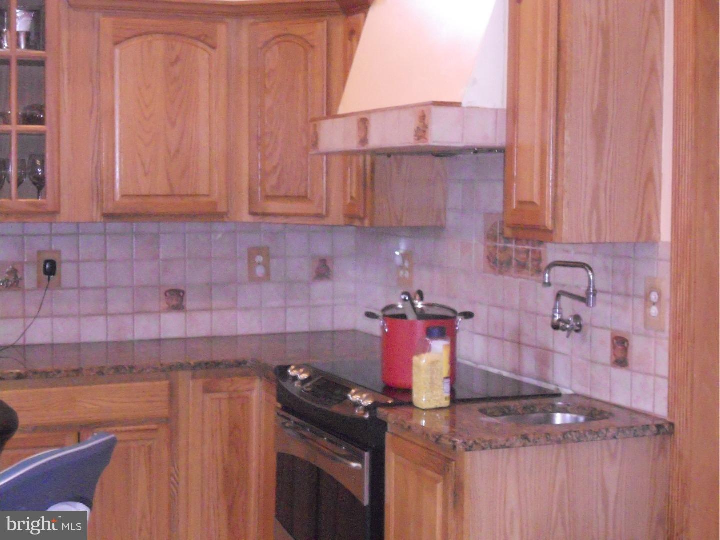 515 Byberry Road Huntingdon Valley, PA 19006 - Photo 7 of 22 Gallery Image 7