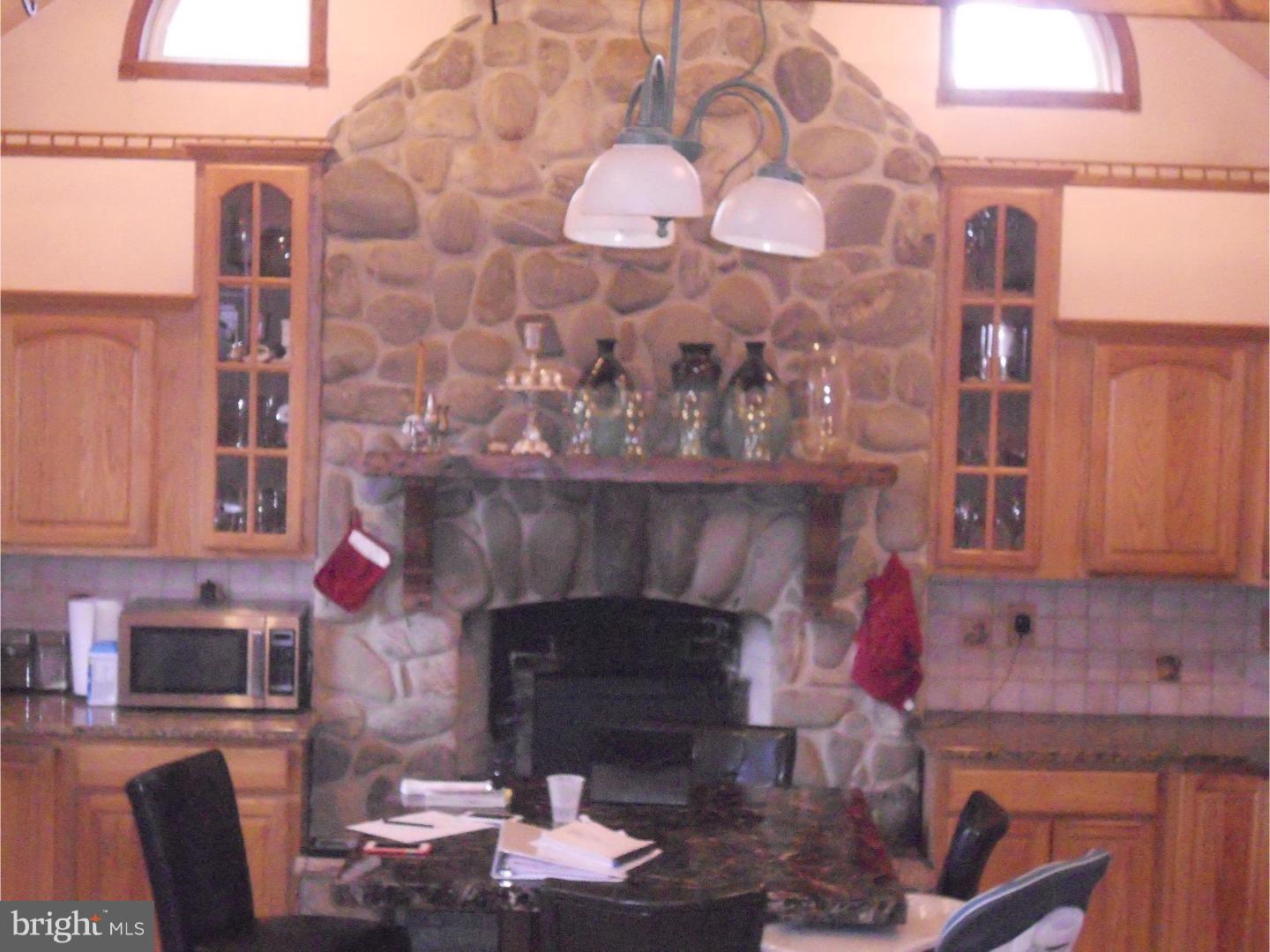 515 Byberry Road Huntingdon Valley, PA 19006 - Photo 8 of 22 Gallery Image 8