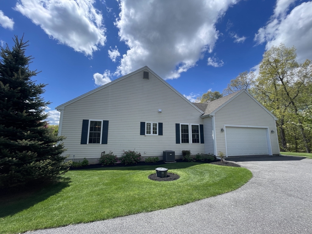 116 Nicholas Drive Lancaster, MA 01523 - Photo 37 of 42