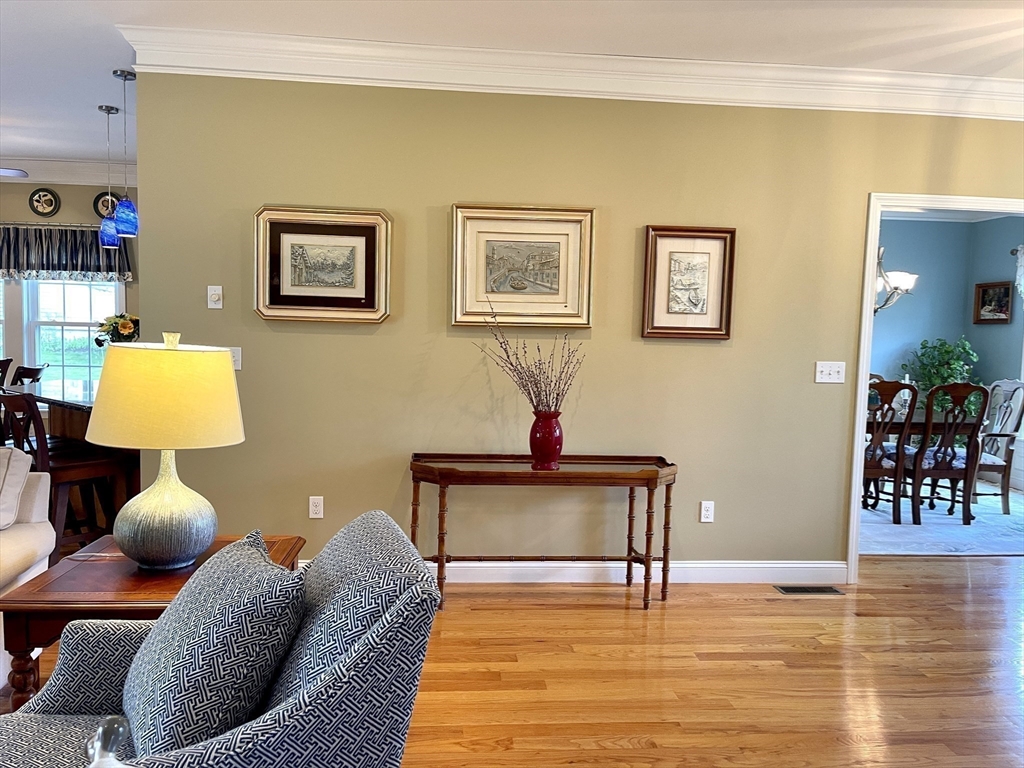 116 Nicholas Drive Lancaster, MA 01523 - Photo 8 of 42